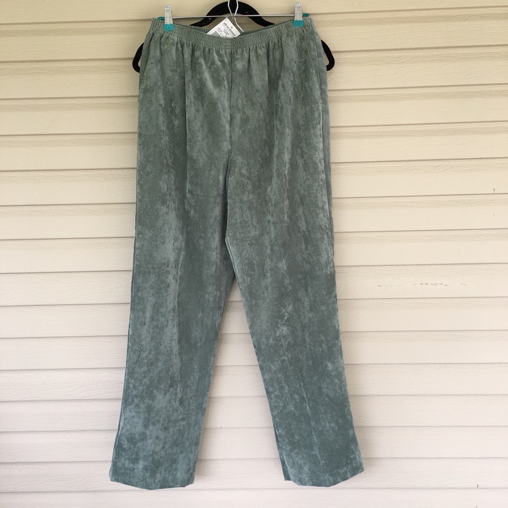 Alfred Dunner “Victorian Charm” Corduroy Pant